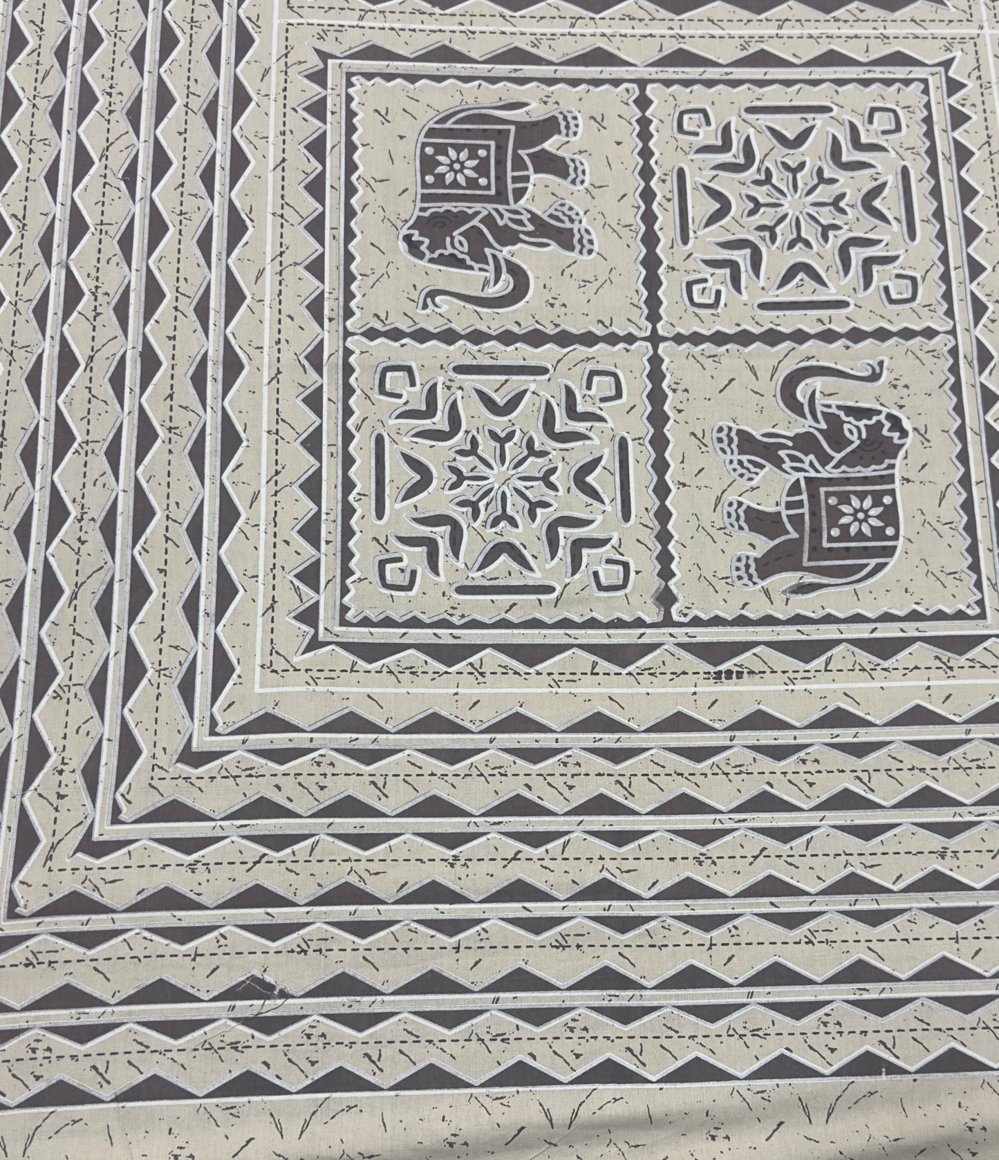 Handblock Elephant Print Pure Cotton King Size Bedsheet – Beige & Brown Traditional Rajasthani Design JUTONWeaves