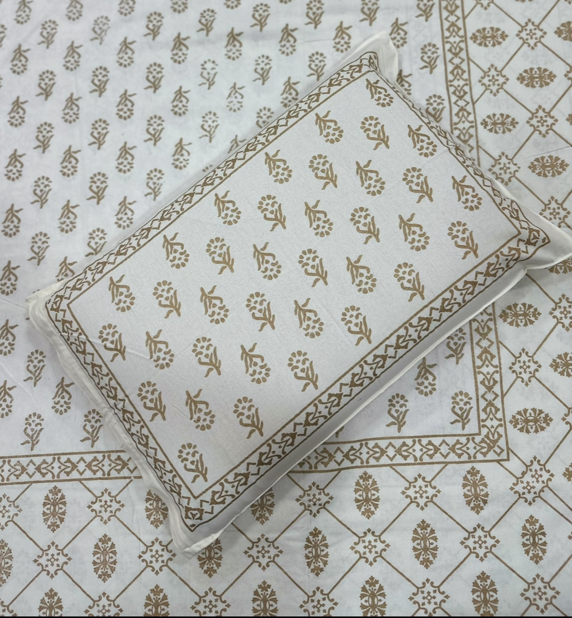 White & Gold Handblock Printed Cotton Bedsheet with Pillow Covers JUTONWeaves