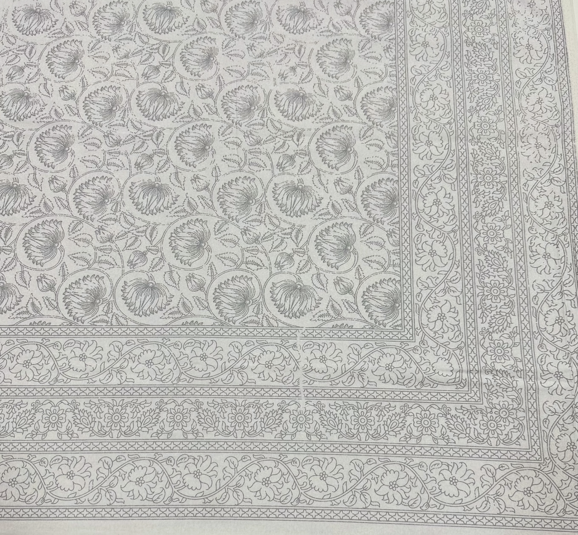 Elegant Silver Bloom Pure Cotton King Size Bedsheet Set JUTONWeaves